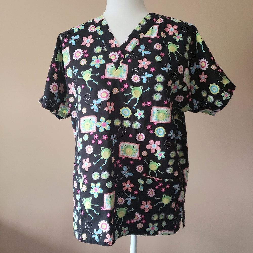 Scrub Top Frogs & Flowers, Black, Green & Pink